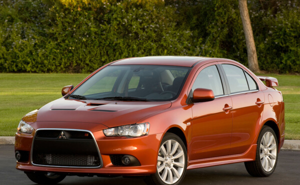MITSUBISHI LANCER (Митсубиси Лансер)